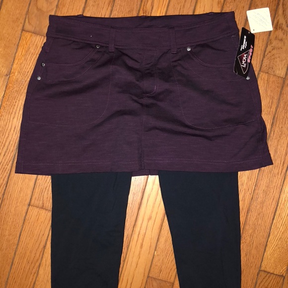 Athleta Pants - NWT Athleta burgundy skirt with black leggings
